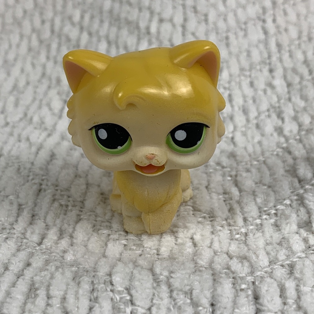 Littlest Pet Shop Cat LPS First Generation Authentic Moving Tongue 2005 Yellow‎